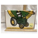 Ertl John Deere D Toy Tractor 1/16 Scale, NIB