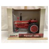 Ertl Case HI Farmall 1256 Toy Tractor, 1/16