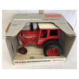 NIB 1991 Ertl International 1566 1/16 Scale Toy