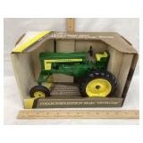 Ertl John Deere 1957 Model 720 Hi-Crop 1/16 Toy