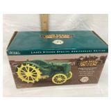 Ertl John Deere 1924 Model D 1/16 Scale Toy