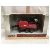 Ertl Case HI Large Square Toy Bale, 1/32 Scale,