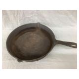 No. 9 Cast Iron Skillet, Double Pour, Slight