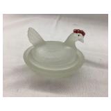 Frosted Glass Hen on a Nest, 2ï¿½T, 2 1/2ï¿½L