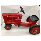 1998 Scale Models/Farm Progress Show Farmall M