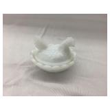 Westmoreland Mini Milk Glass Hen on a Nest, 2ï¿½T,