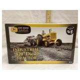 Ertl John Deere Industrial 820 Toy Tractor, 1/16
