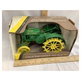 NIB Ertl John Deere 1928 Model,GP 1/16 Scale Toy
