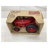 Ertl McCormick WD-9 Toy Tractor, NIB, 1:16 Scale