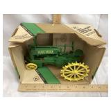 Ertl John Deere 1934 Model A 1/16 Scale Toy