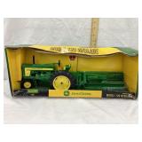 Ertl John Deere 720 Toy Tractor W/ Blade, 1/16
