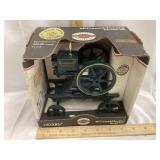 NIB Ertl McCormick Deering Model M 1/6 Scale Toy