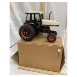 NIB Ertl Case 2594 1/16 Scale Toy Tractor
