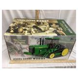 NIB Ertl John Deere 9300T 1/16 Scale Toy Tractor,