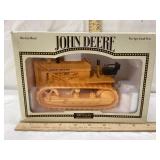 Ertl John Deere 430 Toy Crawler, 1/16 Scale, NIB