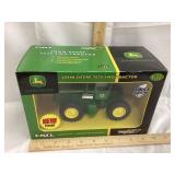 NIB Ertl John Deere 7020 4WD 1/32 Scale Toy