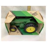 Ertl John Deere R Diesel Toy Tractor, NIB, 1:16
