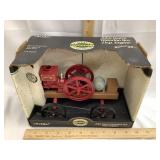 NIB Ertl John Deere Waterloo Boy 2 HP 1/8 Scale
