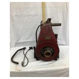 Early Briggs & Stratton Motor, Mo. FH, Appears