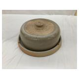 Stoneware Waterer/Dome & Plate, 4"T, 9" Base