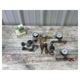 Pressure Gauges And Valves