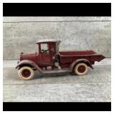 Cast Iron Crane Toy Truck