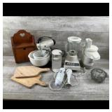 Sunbeam Mixmaster Kitchen Assortment