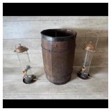 Rustic Garden Barrel  Bird Feeder Set