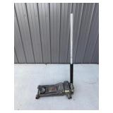 Pittsburgh 3 Ton Floor Jack