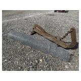 Metal Fence Stretcher and Hardware Cloth