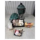 Big Green Egg Smoker/ Grill, Charcoal, wood C