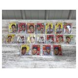 154 Topps Baseball Cards