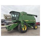 John Deere 9400 Combine