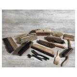 Assorted Brushes