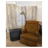 Chair, tv, and Lamp