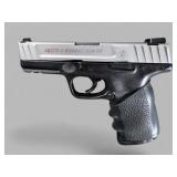 Smth & Wsson 9mm Semi-Auto Pistol