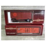 Bachman Santa Fe and Pennsylvania train cars