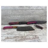 Assortment of knifes