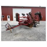 Case International 3900 18