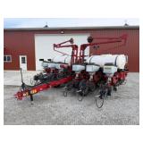 2009 White  8200 12x Planter