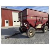 J&M 385 Gravity Wagon