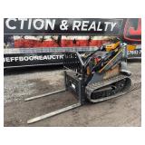 Giant GS950T mini skid steer