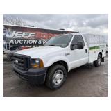 2005 Ford F-350 XL Super Duty