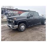 2024 Chevrolet 3500 LT