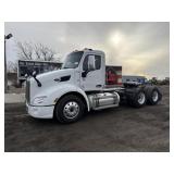 2017 Peterbilt Semi