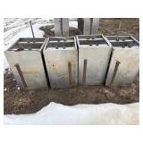 4 Wet Hog Feeders