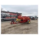 New Holland 575 Square Baler