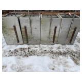 4 Wet Hog Feeders