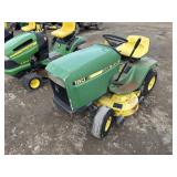 John Deere 160 Riding Mower