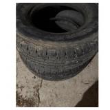 Liberator 23575 R15 Tire Set